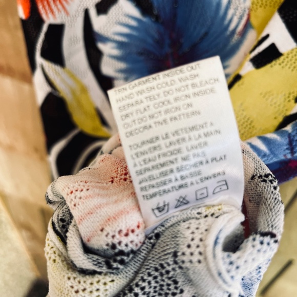 Rare Vintage Beta's Choice Openwork Beaded Tropical Floral Top Women's - Picture 8 of 12